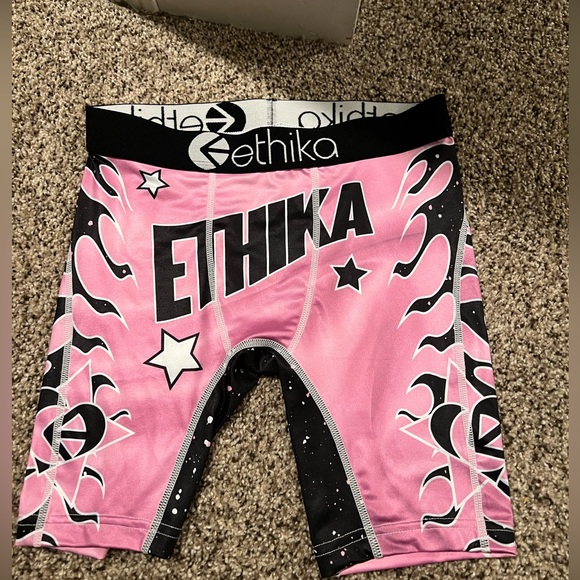 Boy/girls ethikas - Picture 1 of 3